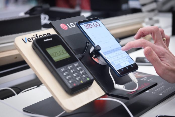LG y Verifone - LG BizGo (2)