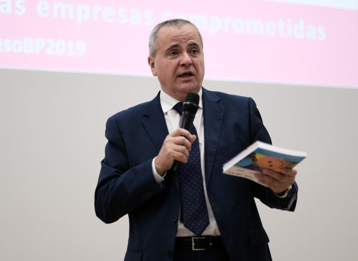 Comunicación empresarial-Juan Manuel Romero.Hazte visible comunicación empresarial-revistapymes-taieditorial-España