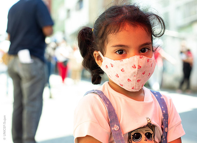 ¡Tiñe tu Navidad de azul!