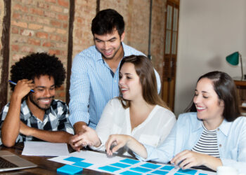 freelancers - Revista Pymes - TAI Editorial - España