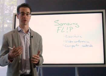 Samsung Flip, la pizarra interactiva para las versátiles salas de reuniones actuales