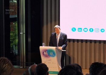 El Gobierno amplía el Kit Digital a empresas de hasta 250 empleados y añade servicios de IA