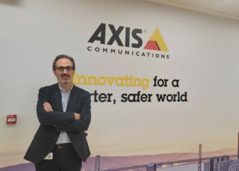 Axis Edge-Bruno Azula-revistapymes-taieditorial